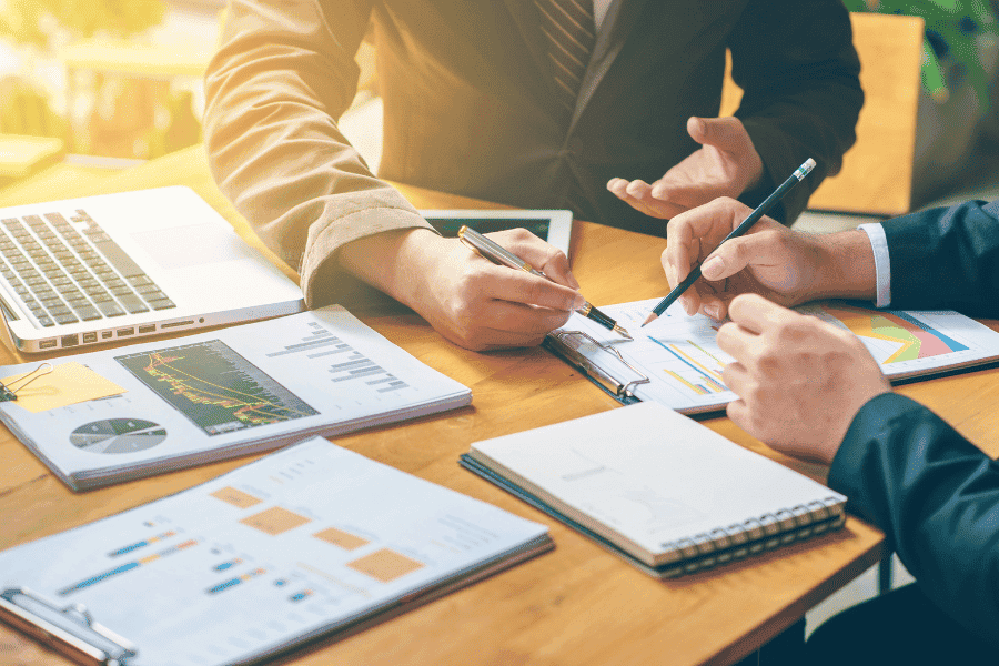 O Diagnóstico de Maturidade Digital: O passo que 90% das empresas pulam antes de investir em anúncios